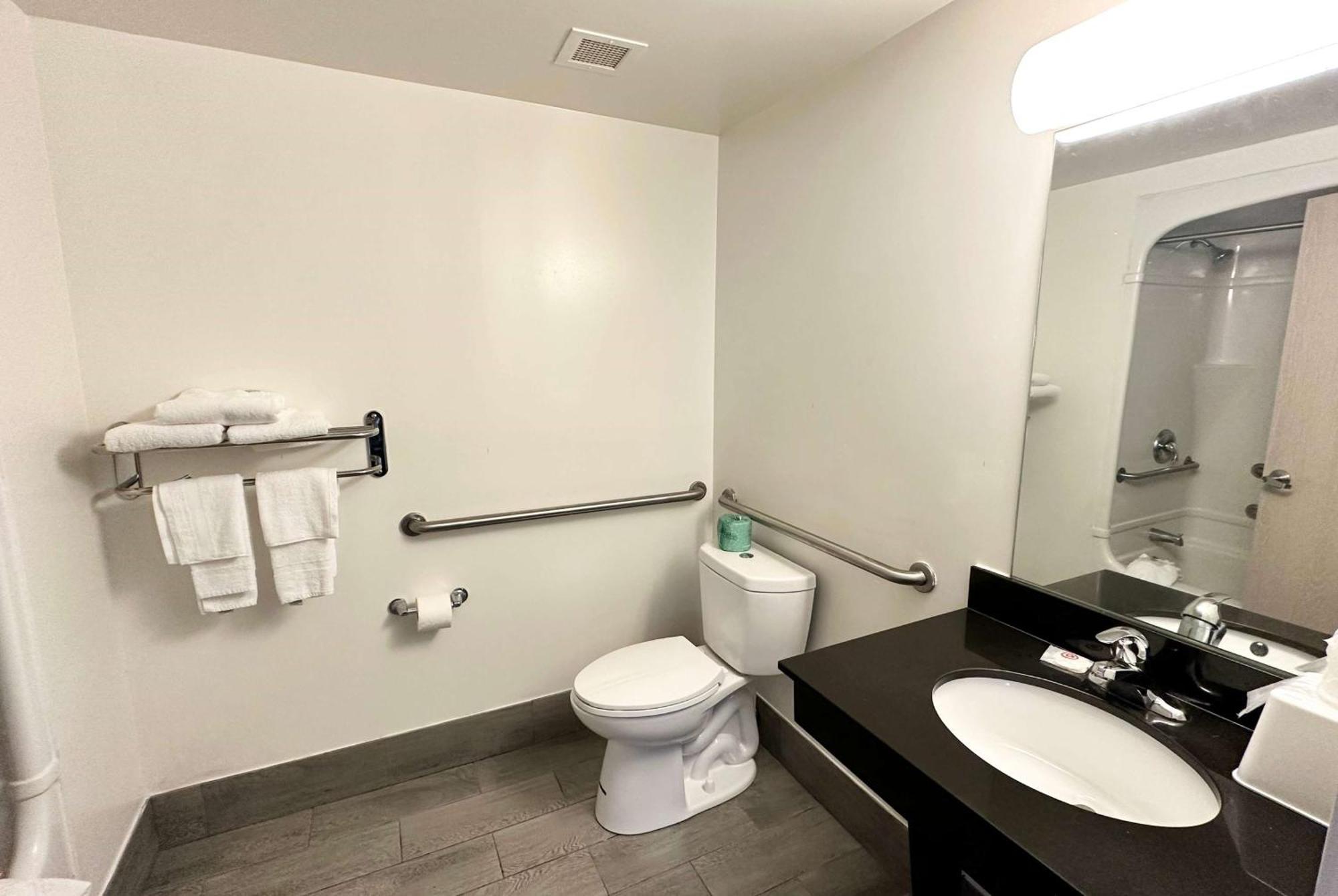 Ramada By Wyndham Lithia Springs Atlanta Hotell Exteriör bild